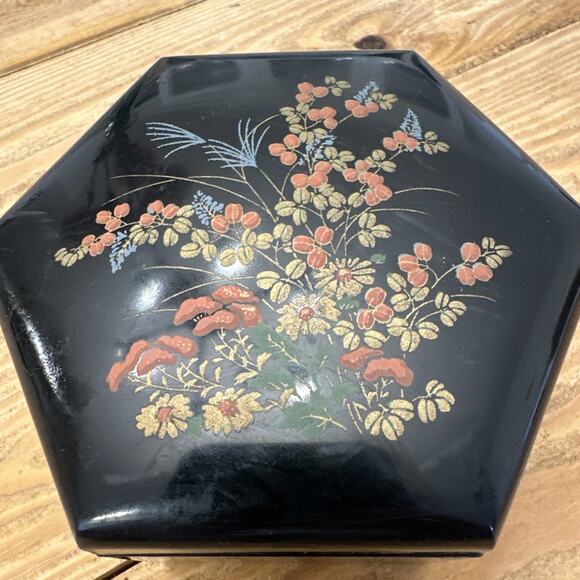 Japanese Stacking Nesting Boxes Hexagon Container 3 Tier Black Lacquer Peacock - Picture 1 of 14